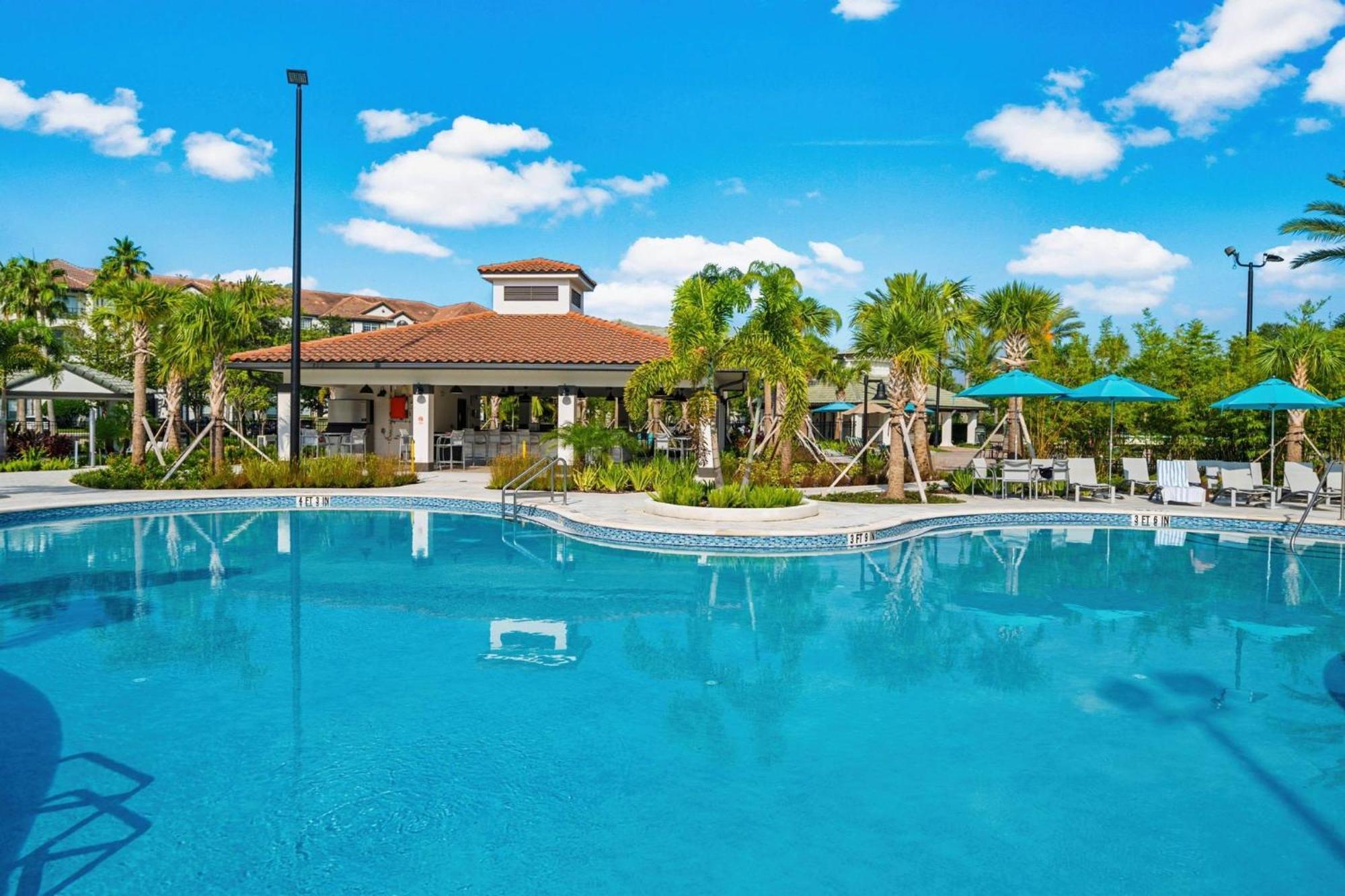 Shoreway Loop Unit 407 Orlando
